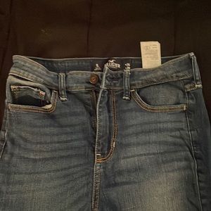 dark washed high rises super skinny hollister jeans